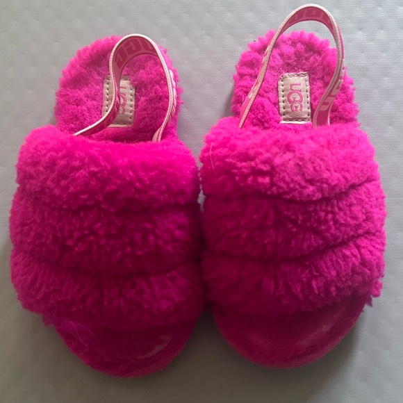 UGG Fluff Yeah Toddler Slippers - Picture 3 of 7